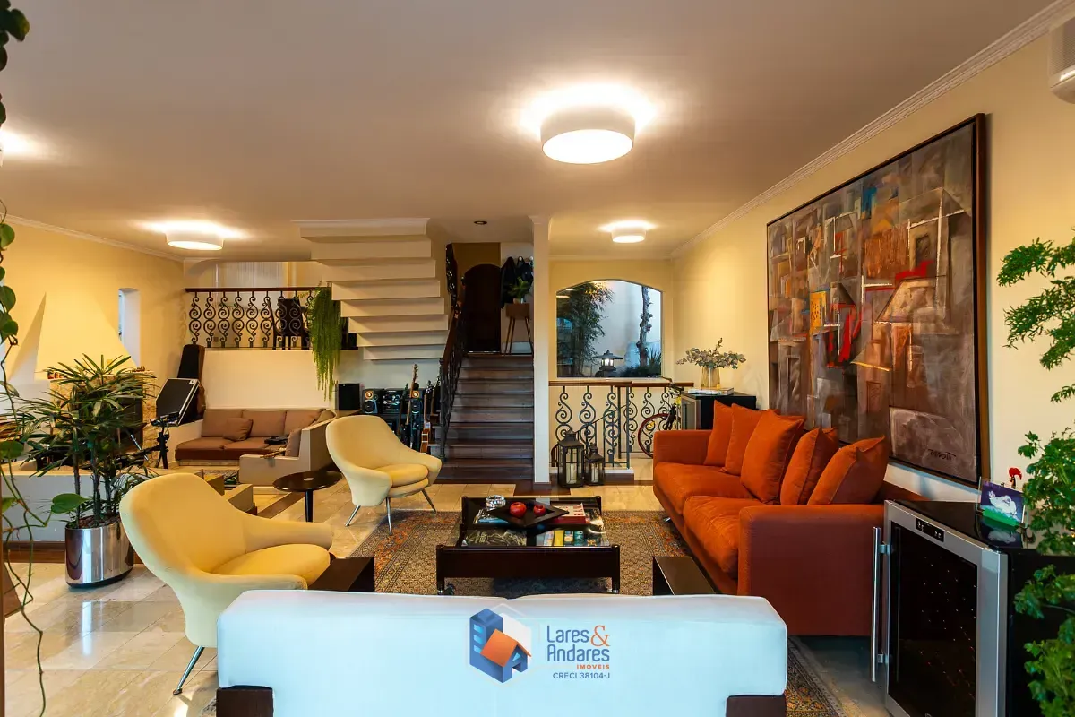 Imagem Casa para venda em Vila Romana com 3 quartos, sendo 1 suíte, 282m²