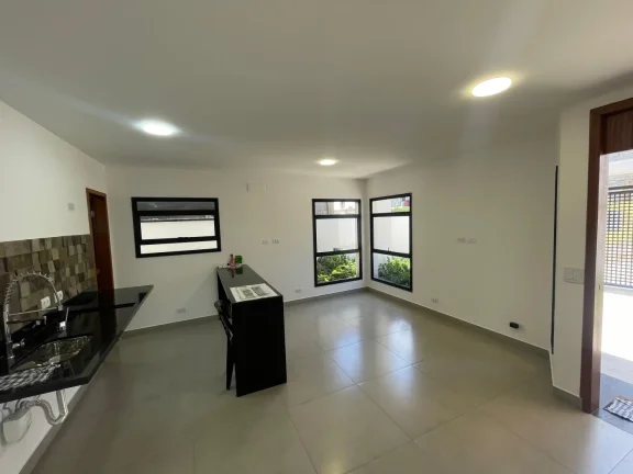 Imagem Casa Térrea Nova Jaguarí com Terraço de Lazer Privativo!