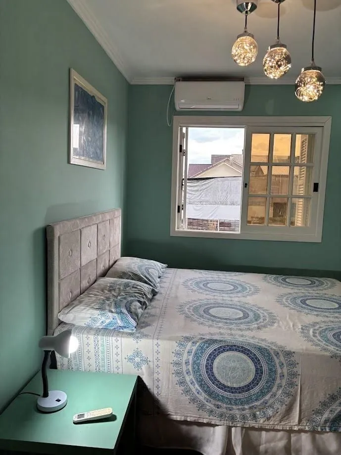 Imagem Casa em Condomínio com 3 Dormitórios, Suíte, Sótão e 2 Vagas