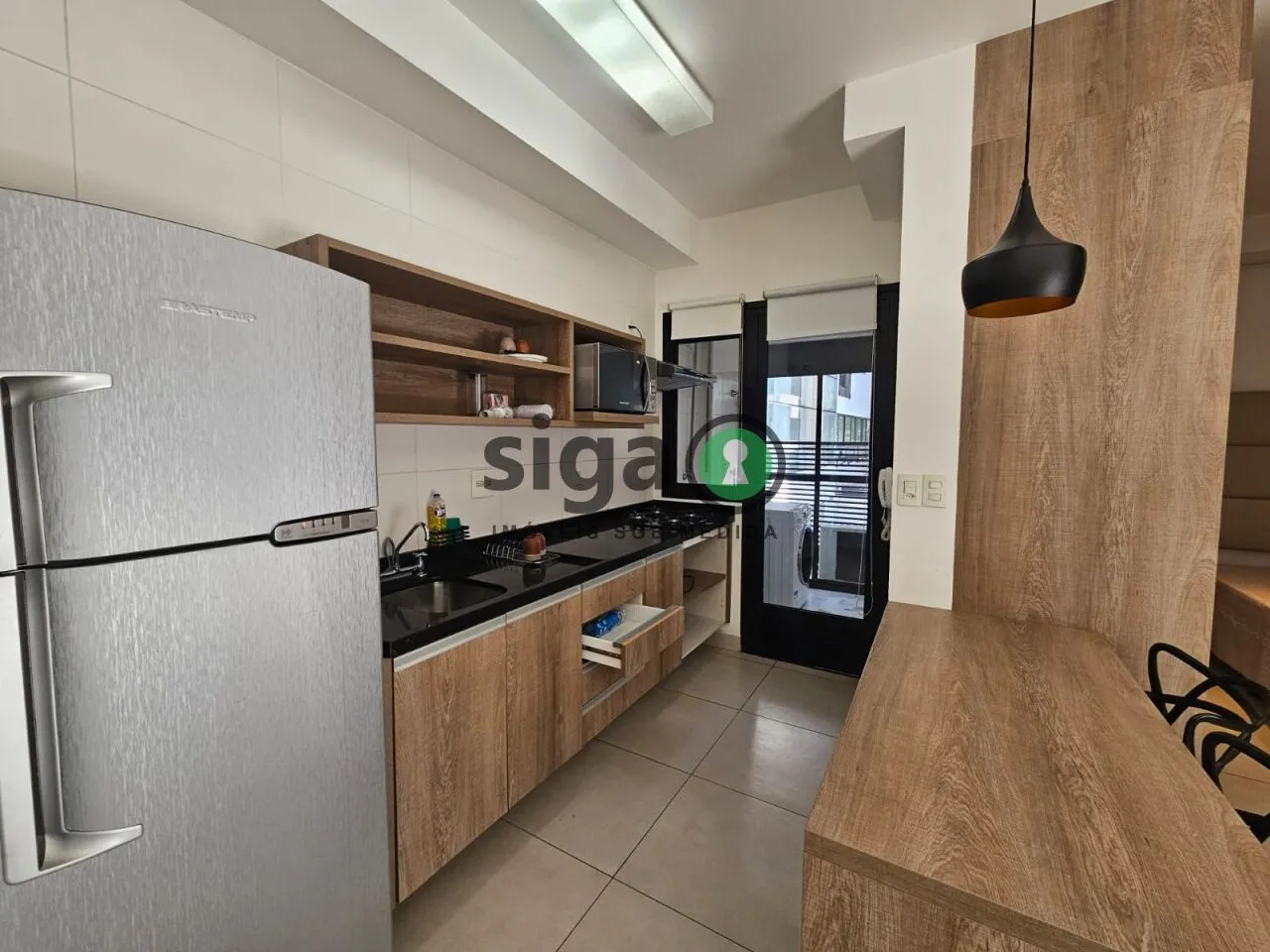 Imagem Apartamento mobiliado para alugar no Condomínio Limited Funchal