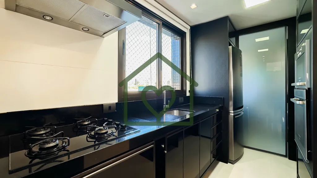 Imagem Apartamento mobiliado de 95m², distribuídos em 2 dormitórios sendo, living para 2 ambientes com l...