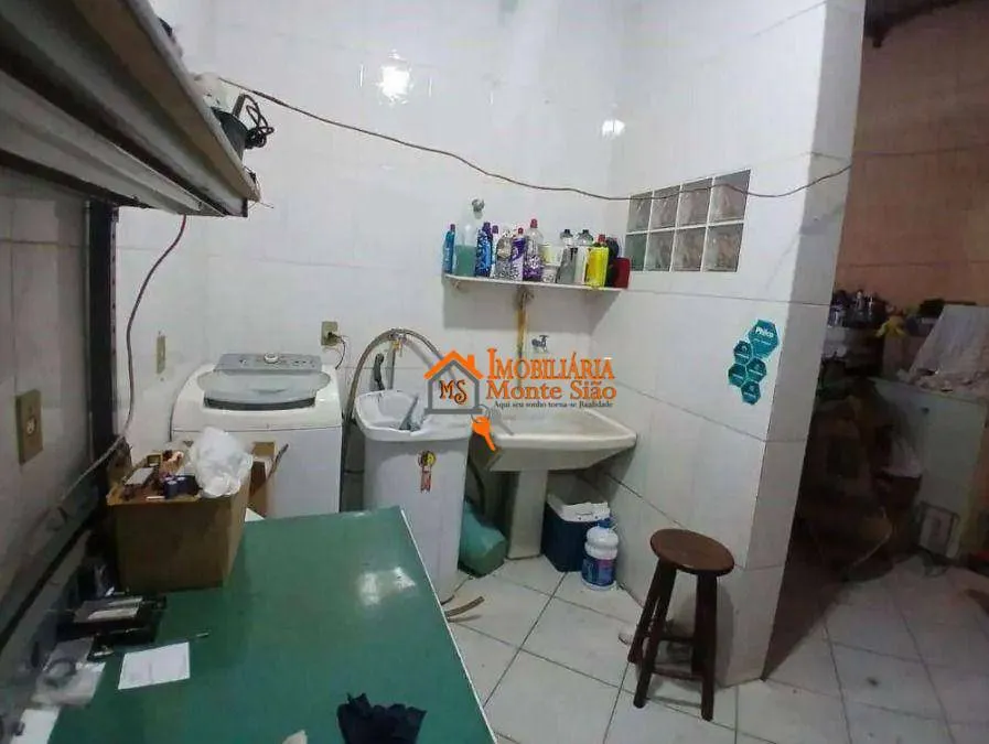 Imagem Sobrado com 3 dormitórios à venda, 214 m² por R$ 1.220.000 - Vila Rosália - Guarulhos/SP