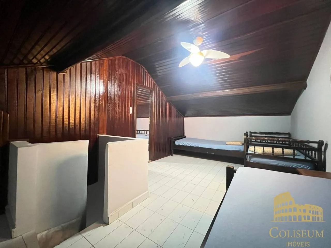 Imagem Casa com 4 dormitórios à venda, 200 m² por R$ 990.000,00 - Balneário Flórida - Praia Grande/SP