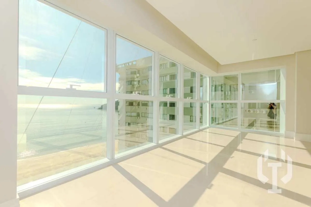 Imagem Apartamento à venda, no ONE TOWER em Balneário Camboriú, Barra Sul, com 4 quartos, 194,24m2