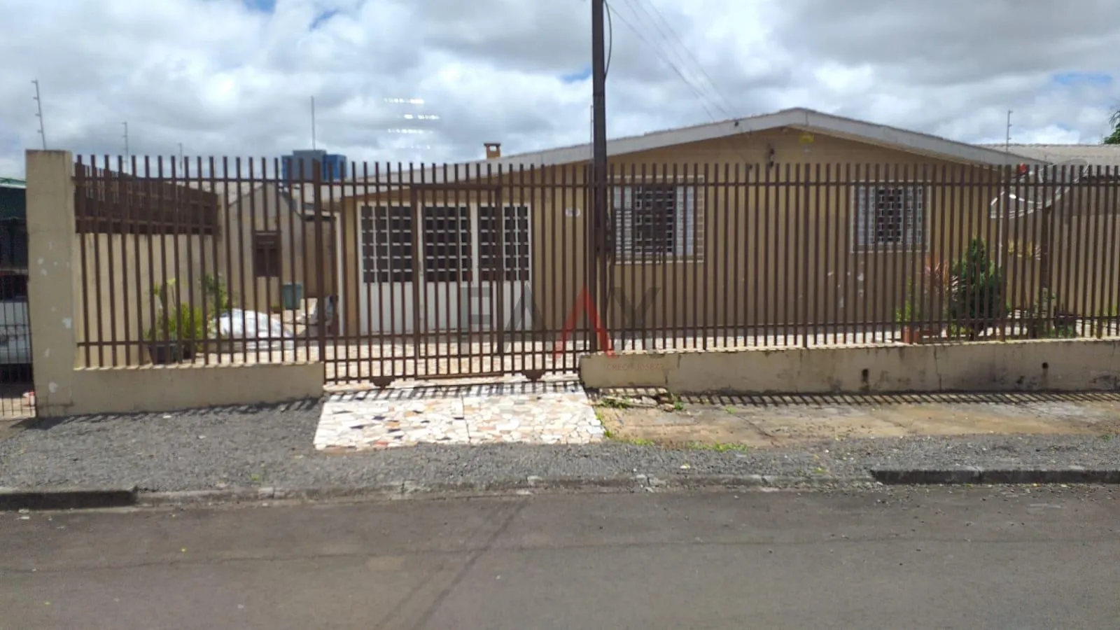 Foto do imóvel Casa com 3 dormitórios à venda, PRIMAVERA, GUARAPUAVA - PR