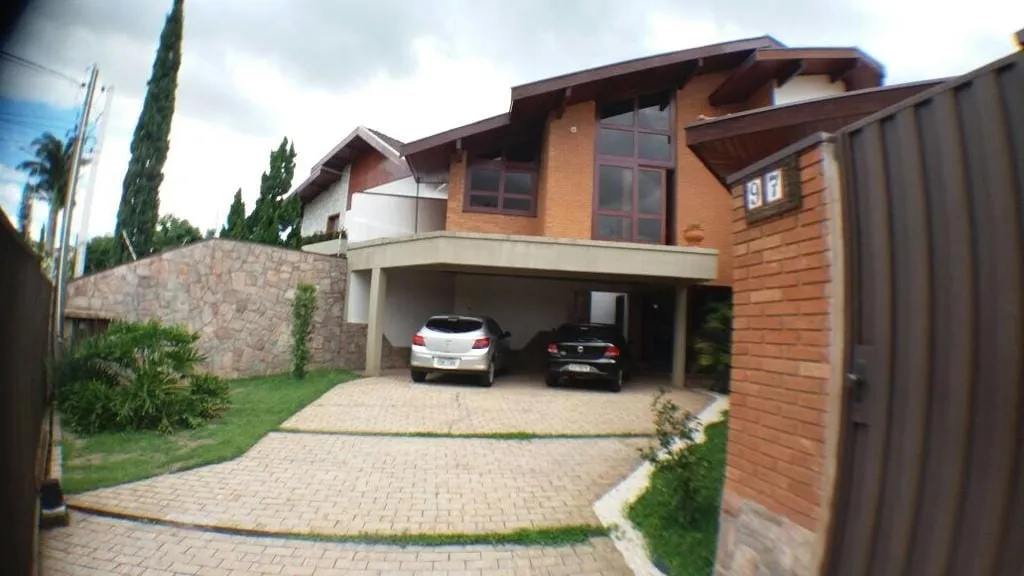 Foto do imóvel Casa à venda 3 Quartos, 3 Suites, 5 Vagas, 350M², Jardim das Nações, Taubaté - SP