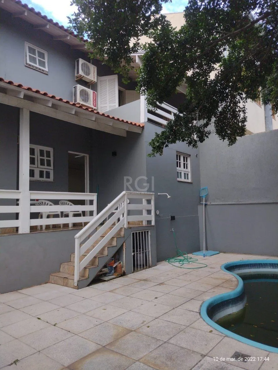 Imagem Casa 210m², 3 dormitórios, sendo 1 suites, 2 vagas - Mario Quintana, Porto Alegre/RS