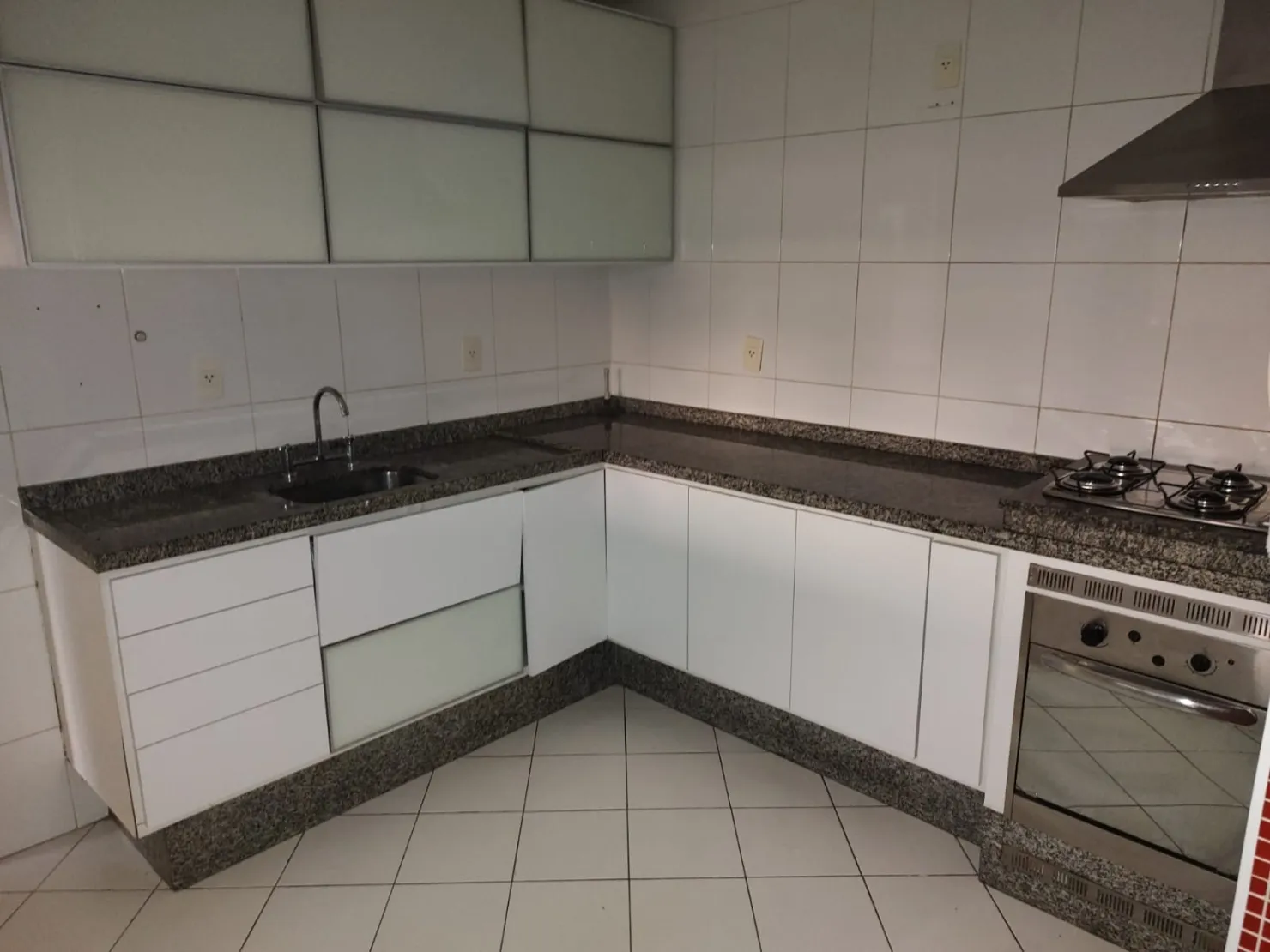 Imagem Apartamento à venda 3 Quartos, 1 Suite, 2 Vagas, 110M², Centro, Taubaté - SP | Edifício San Paolo