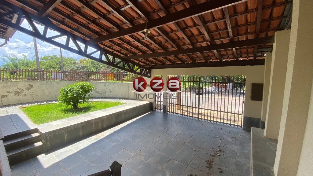 Imagem Imperdível casa à venda em Valinhos-SP, Jardim Itapuã: 4 quartos, 1 suíte, 2 salas, 3 banheiros, 3 vagas, 158m². Aproveite!