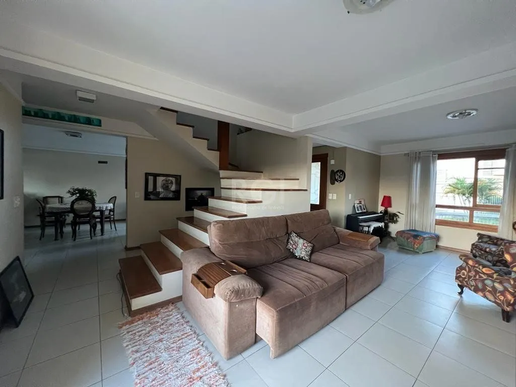 Imagem Excelente casa na Chácara das Pedras