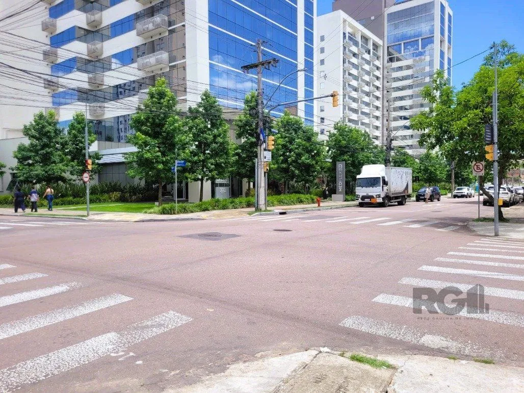 Imagem ÓTIMA OPORTUNIDADE NO BAIRRO SANTANA: LINDO DUPLEX COM VAGA COBERTA