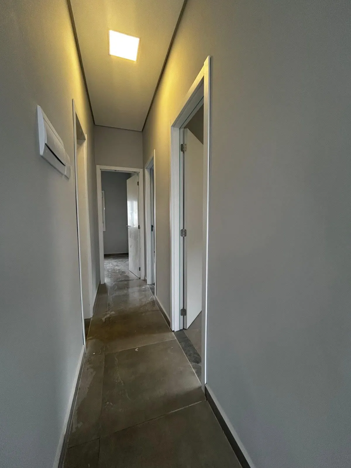 Imagem Casa a venda no bairro Parque Ipiranga - Gravatai