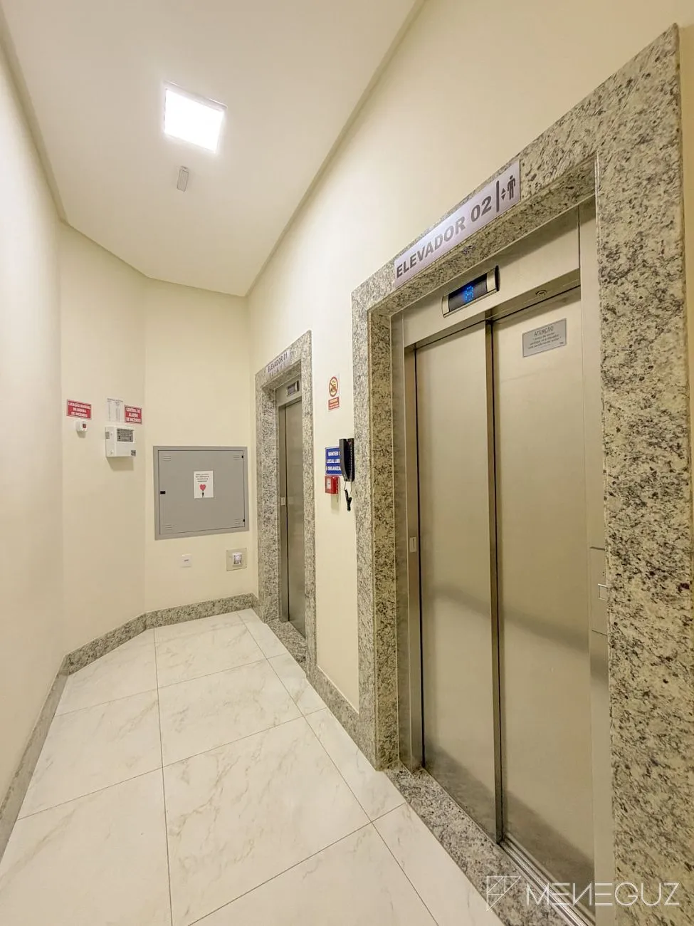 Imagem Apartamento quarto e sala a venda na Praia do Morro, em prédio novo, com lazer