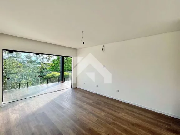 Imagem Casa de Condomínio em Golf Gardens - Carapicuíba