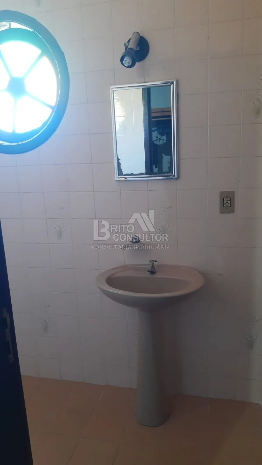 Imagem Casa Linear com 3 Quartos, Suite, Piscina, Terreno 480 m², em Praia de Itaipuaçu (Itaipuaçu), Maricá/RJ