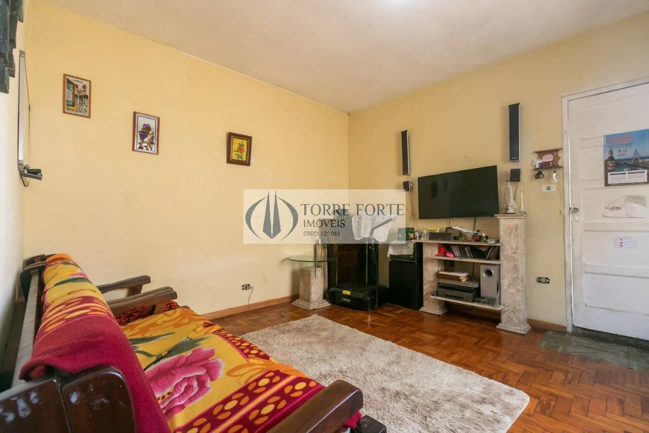 Imagem Casa com 4 dormitórios 3 banheiros na Vila Ema