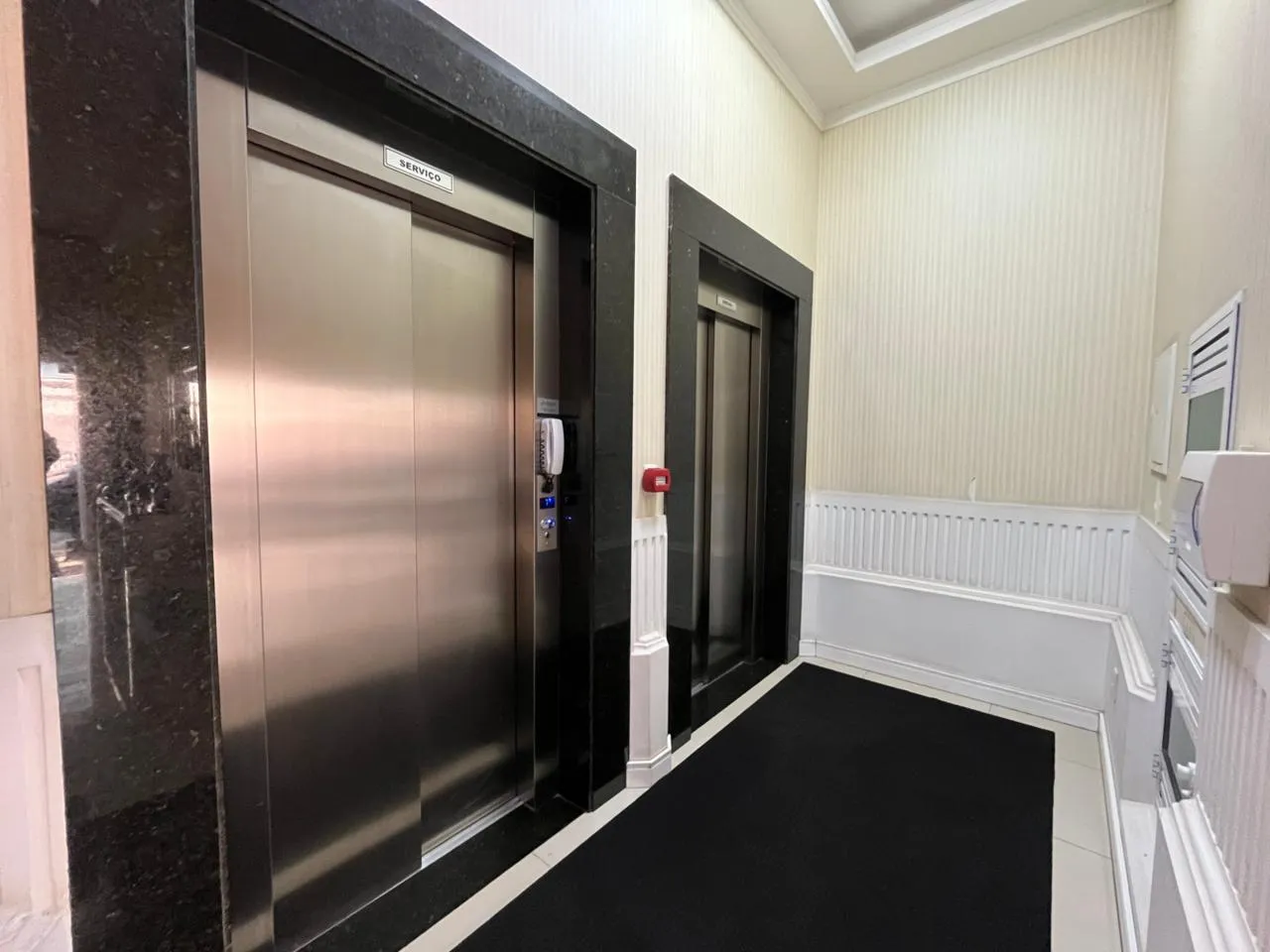 Imagem Apartamento à venda com 159m2 por R$ 2.380.000,00