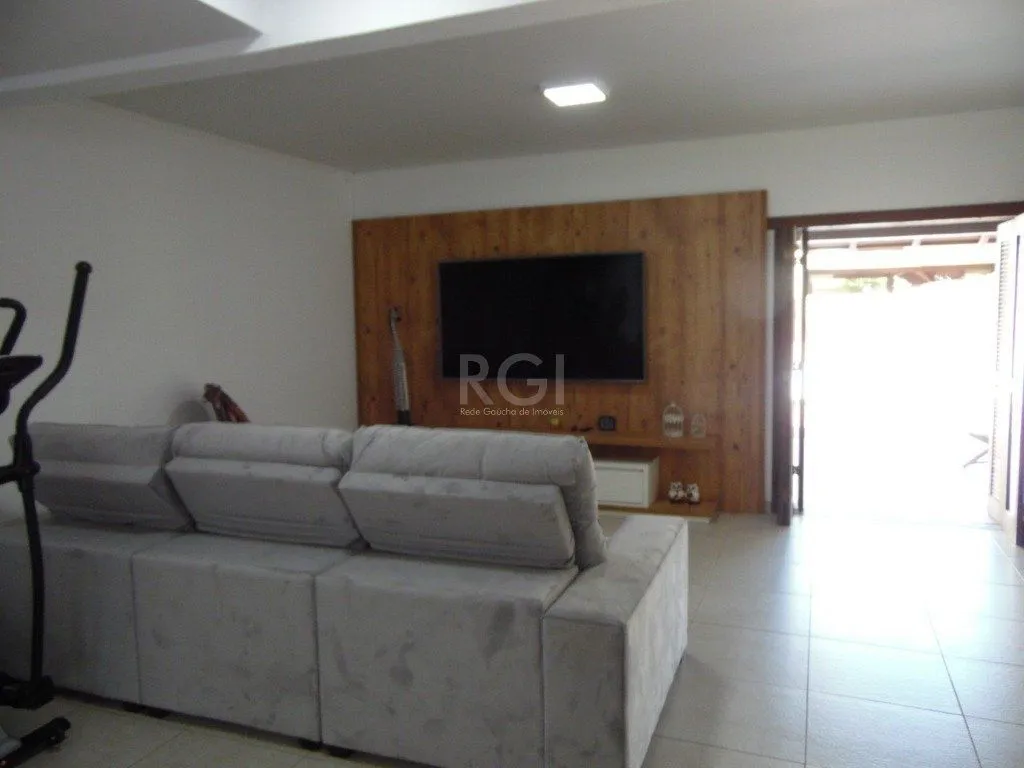 Imagem Casa para Venda - 410m², 5 dormitórios, sendo 5 suites, 5 vagas - Centro