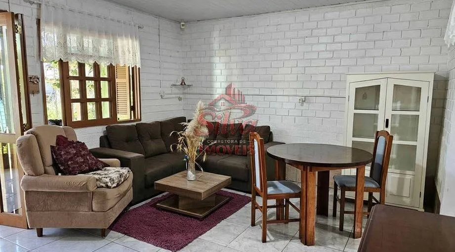 Imagem C723 | Casa mobiliada c/ piscina, 2 banheiros, Albatroz