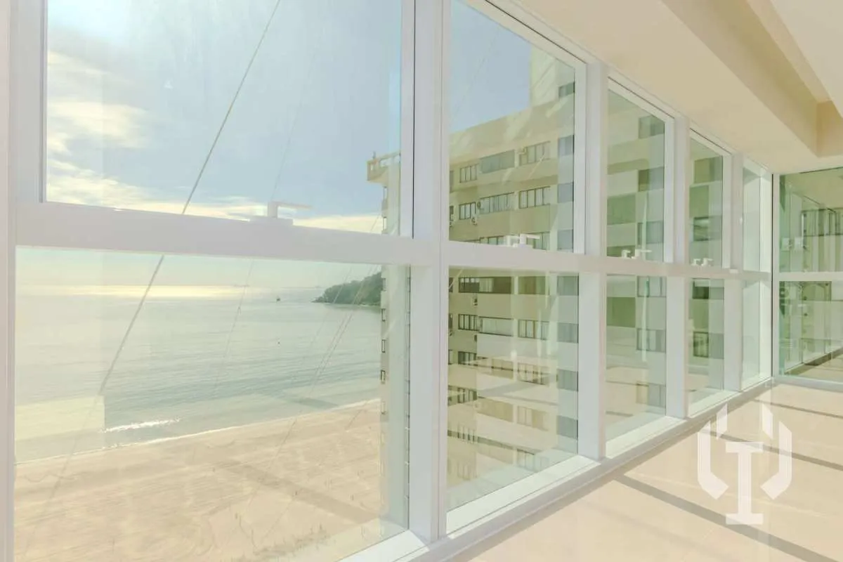 Imagem Apartamento à venda, no ONE TOWER em Balneário Camboriú, Barra Sul, com 4 quartos, 194,24m2