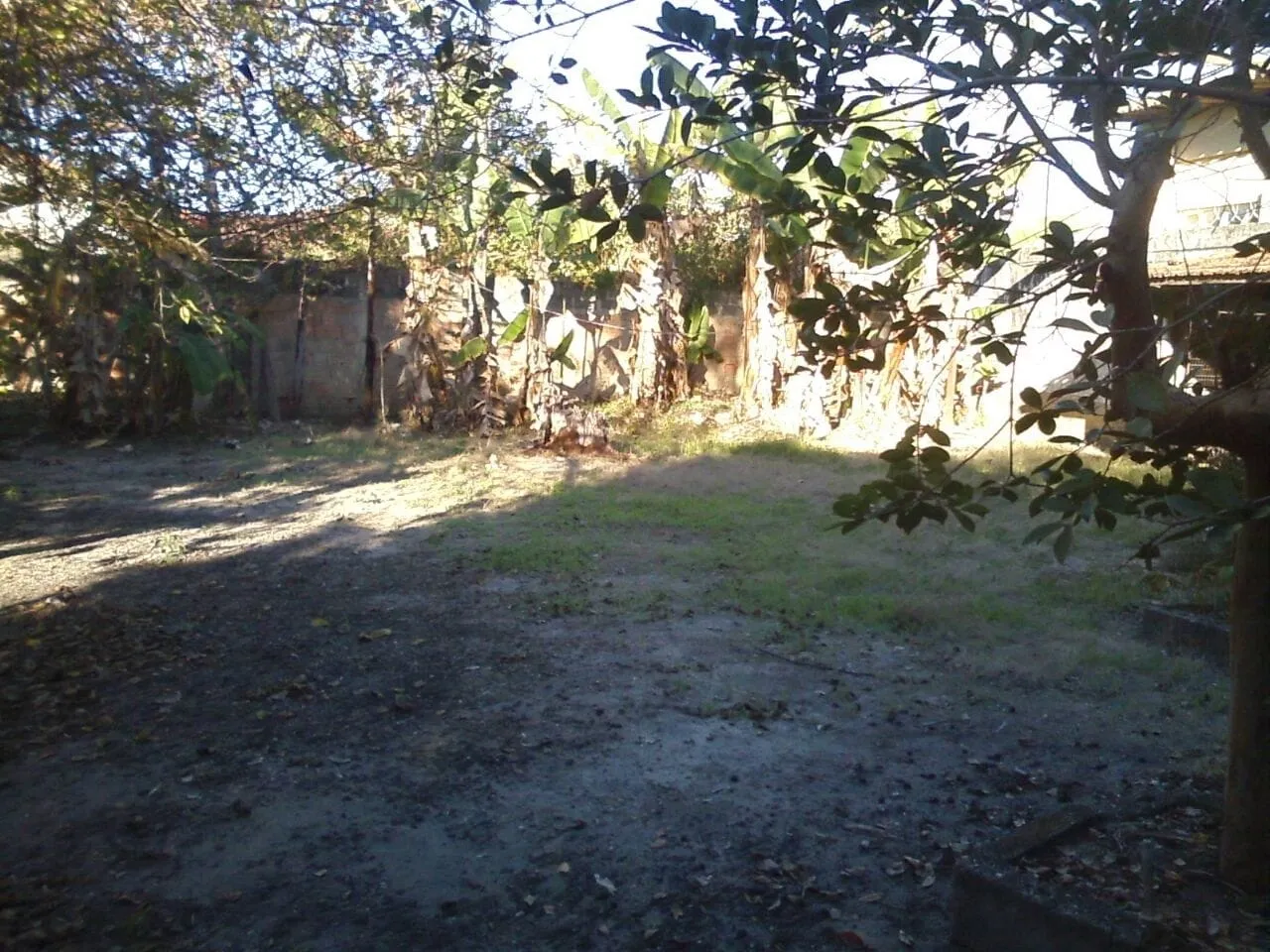 Imagem Terreno à venda 2 Quartos, 2 Vagas, 1700M², Loteamento Residencial Andrade, Pindamonhangaba - SP