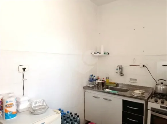 Imagem Apartamento à venda com 1 quarto no condomínio Edifício Samoy, São Paulo - SP