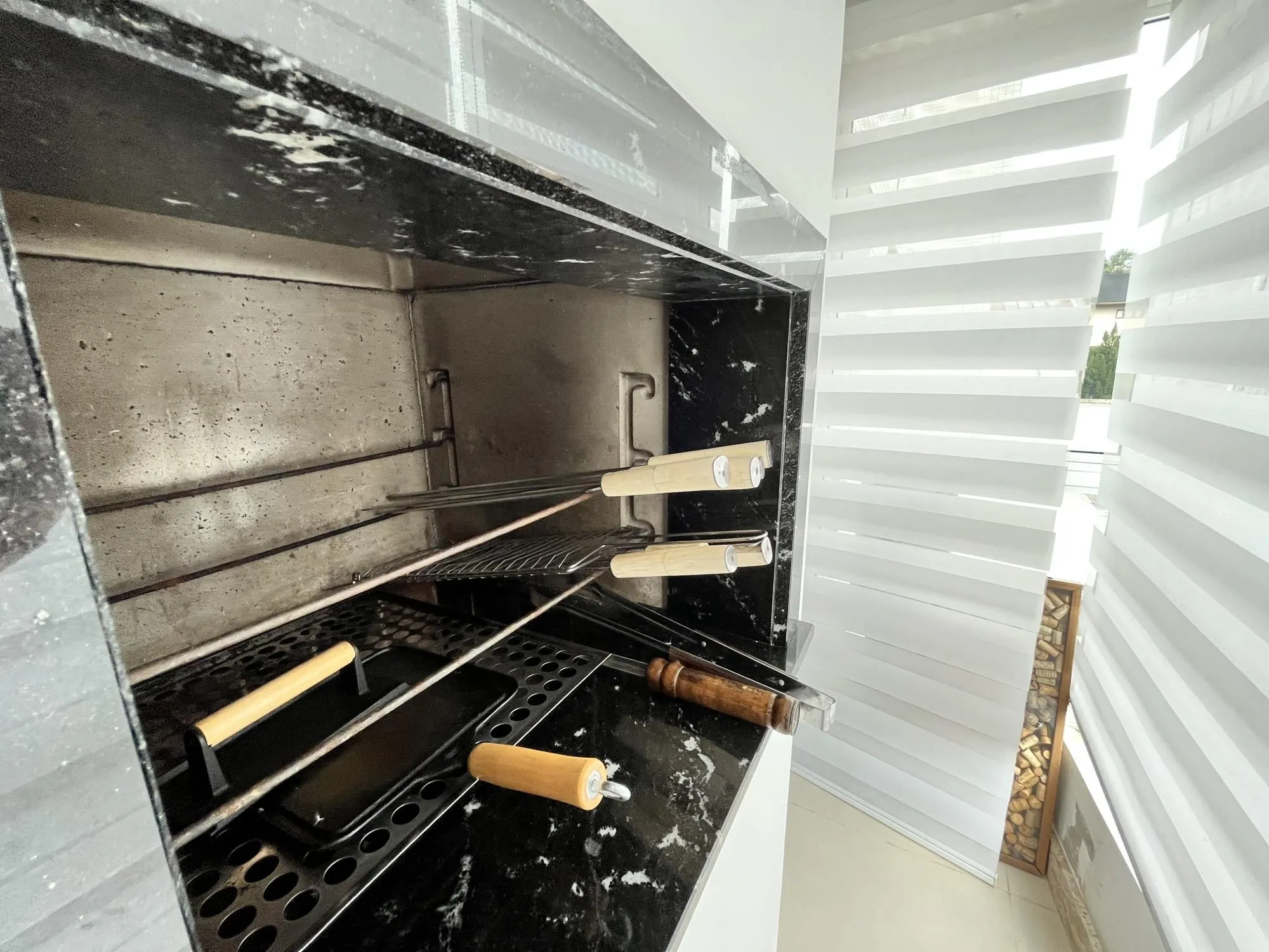 Imagem Excelente apartamento de 3 dormitórios, suíte, 2 vagas, no Bairro Boa Vista.