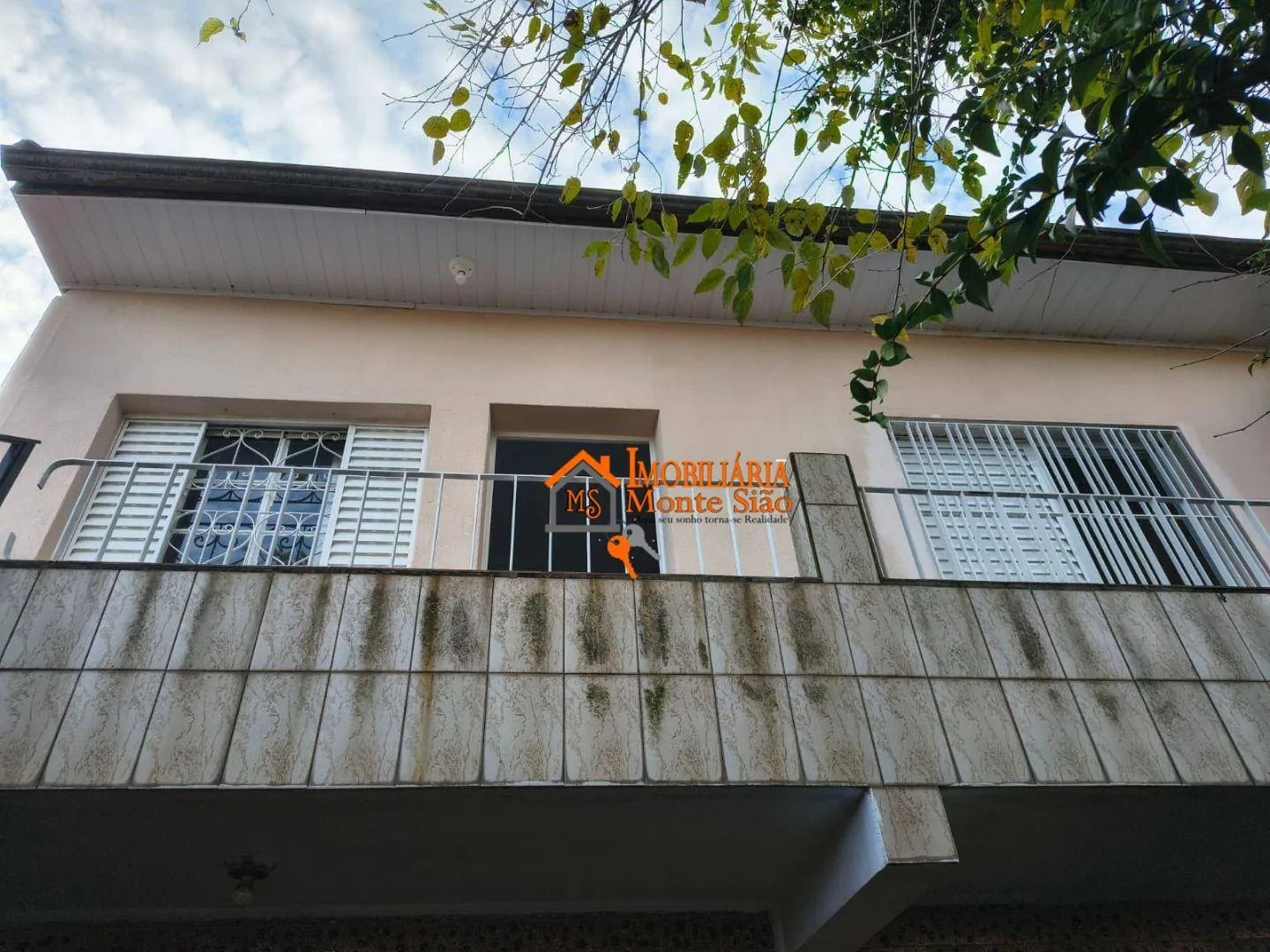 Imagem Sobrado com 3 dormitórios para alugar, 100 m² por R$ 3.850/mês - Picanço - Guarulhos/SP