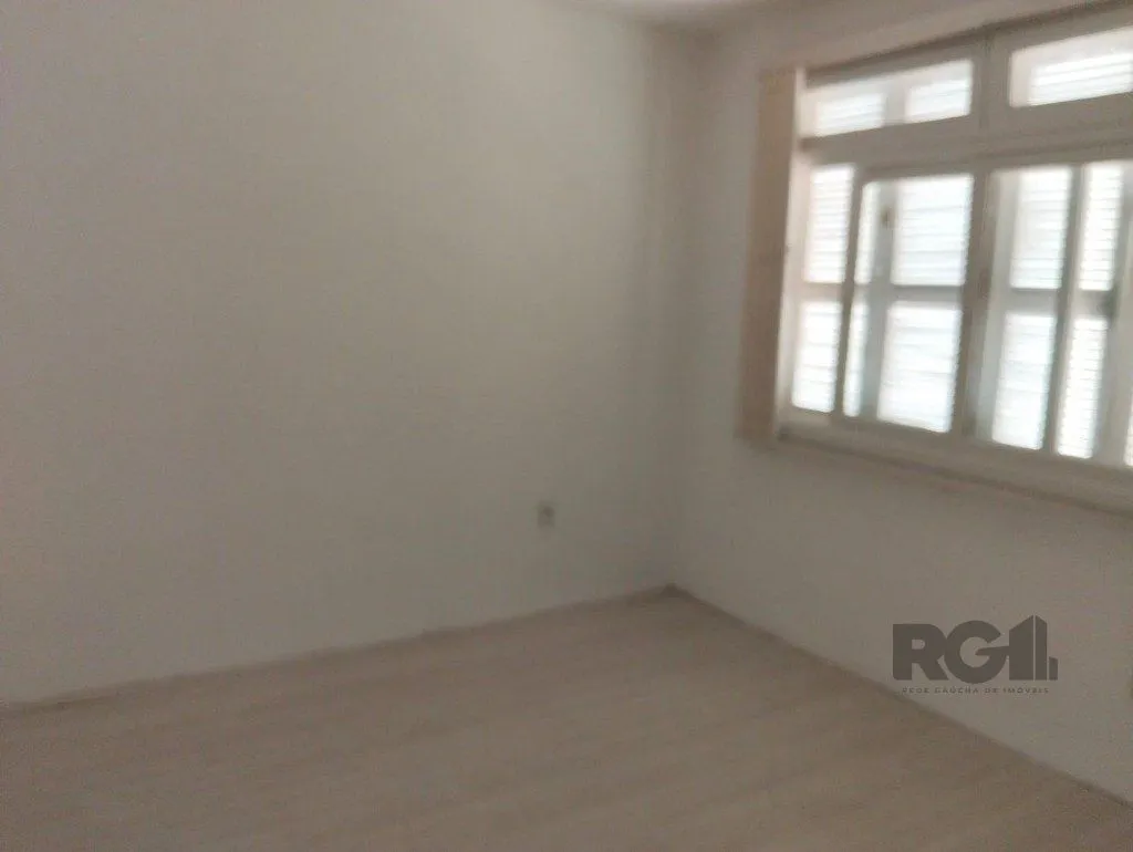 Imagem Apartamento 3 Dormitórios , dependência de empregada e vaga de garagem.