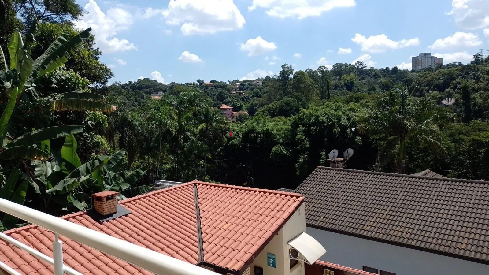 Imagem São Fernando Residência - Casa com piscina a venda no Condomínio São Fernando Residência em Barueri/SP