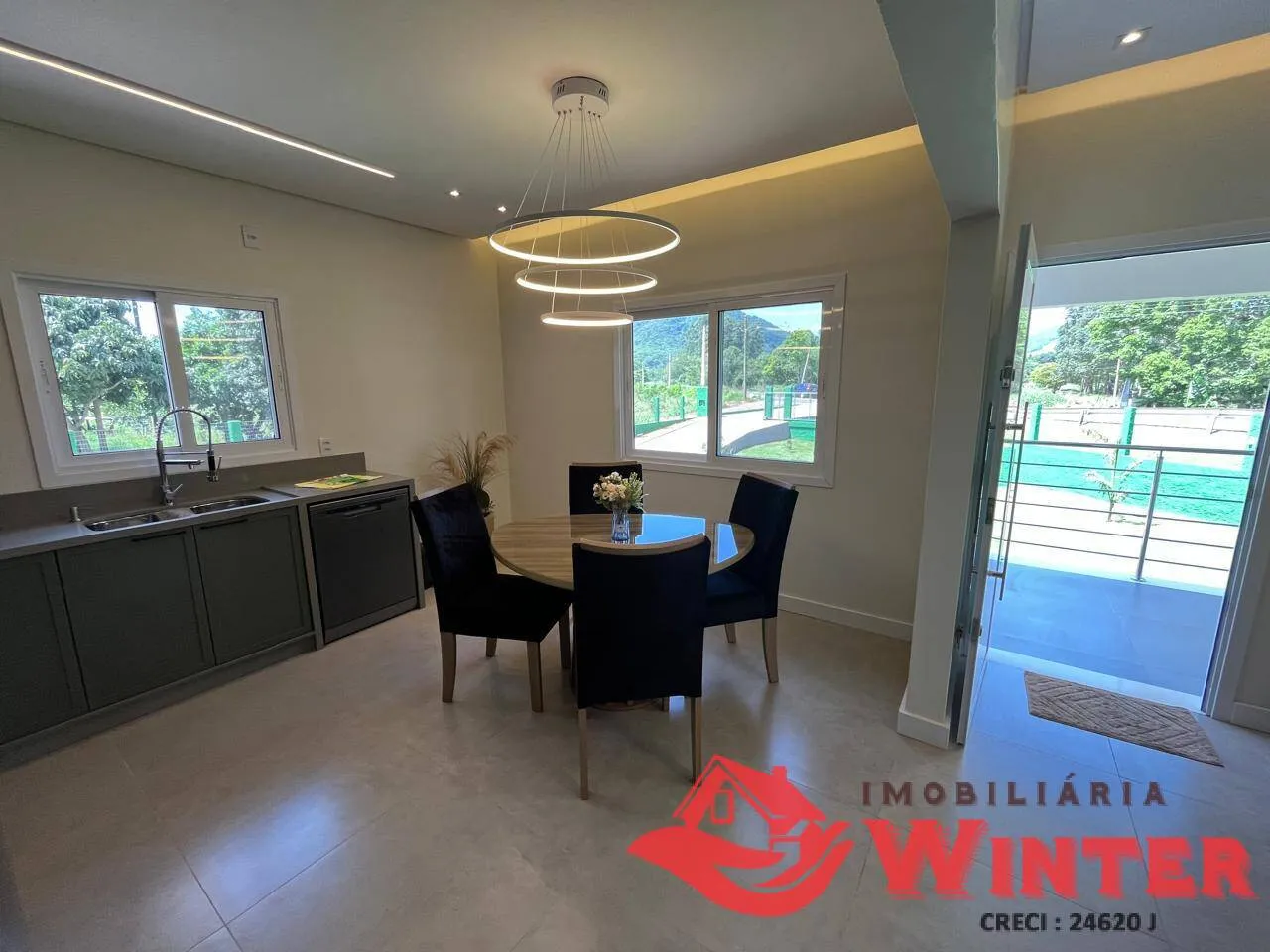Imagem Ampla casa de 224m² em terreno de 957m² em Picada Cará, Feliz.