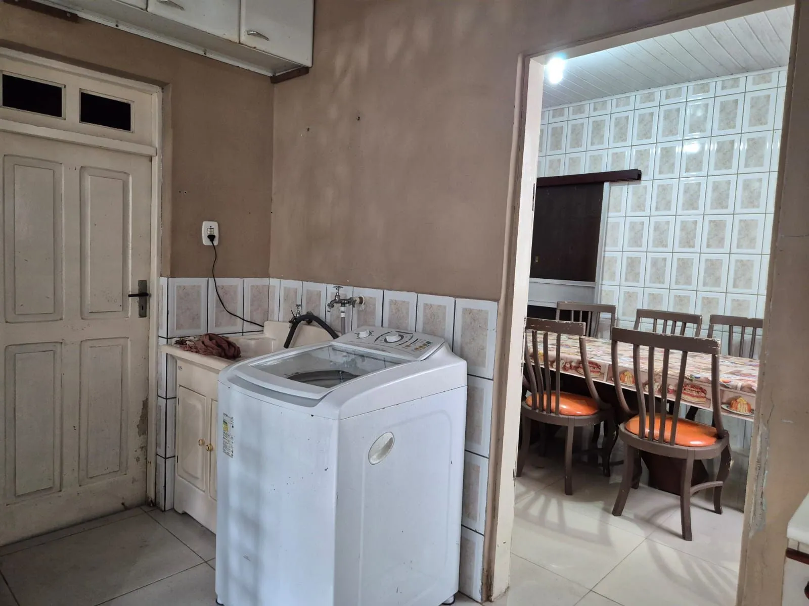 Imagem Casa térrea com pátio aos fundos