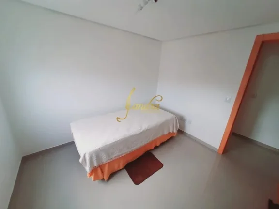 Imagem Ótimo apartmamento com 3 dorm um sendo suite, mobiliado beira mar