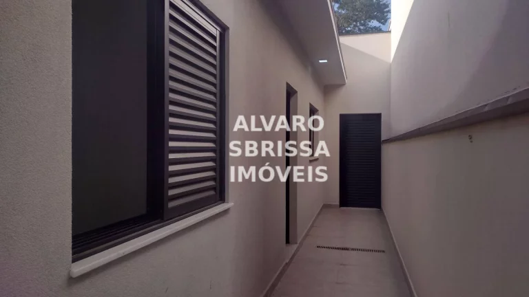 Imagem Casa térrea nova à venda com 3 suítes 360 m2 no Condomínio Vila dos Manacás próximo ao Plaza Shopping localização privilegiada!