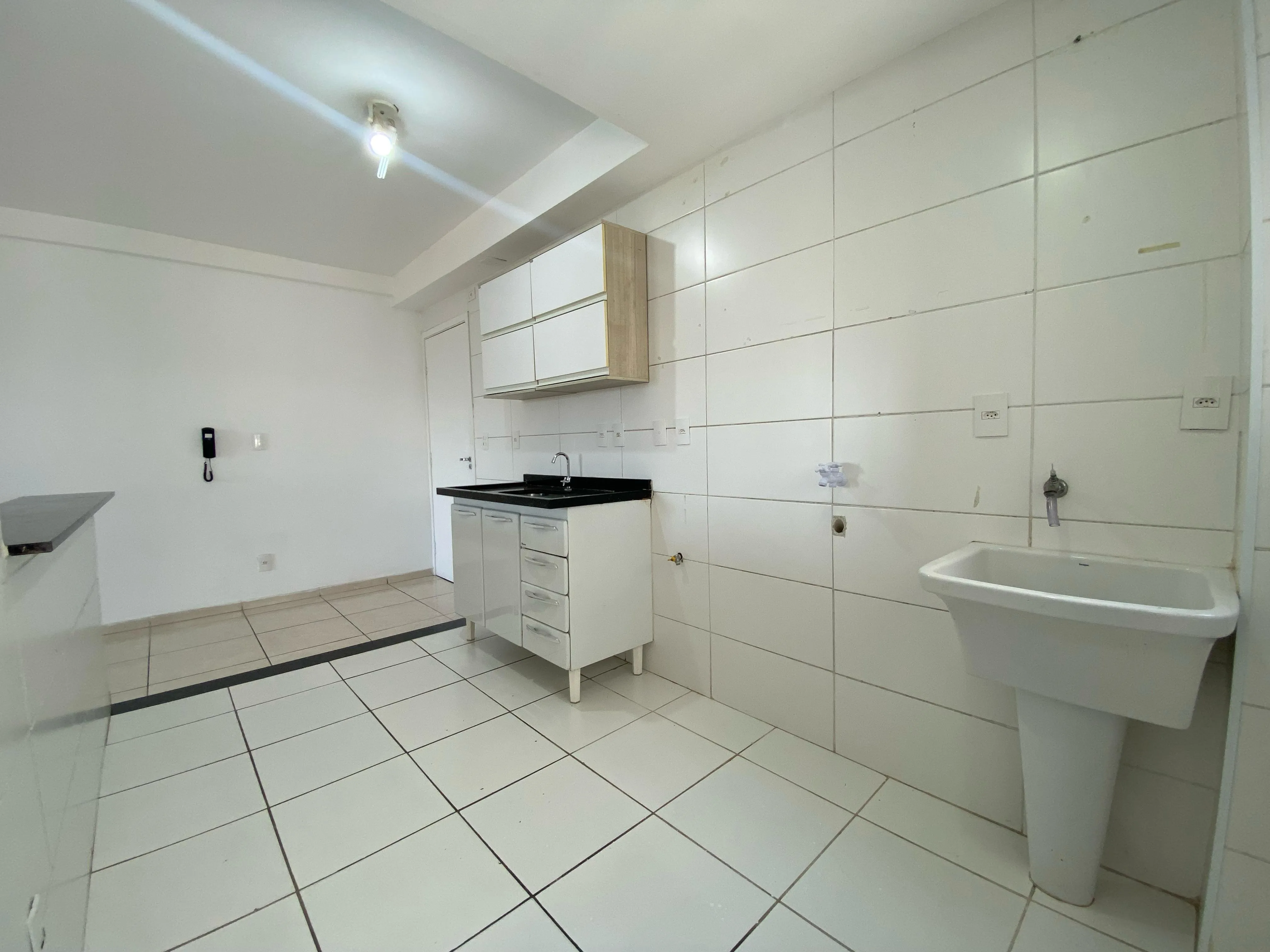 Imagem Apartamento à Venda no Alpha Club Residencial - 68m² com 3 Dormitórios com Sacada Gourmet