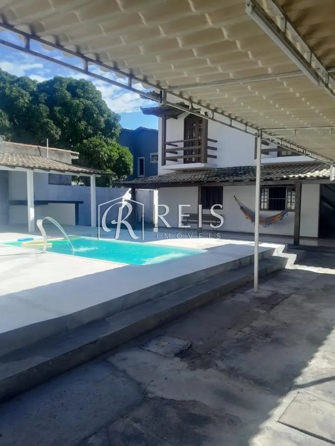 Imagem Casa para Venda em Rio das Ostras, Jardim Mariléa, 2 dormitórios, 2 banheiros, 10 vagas