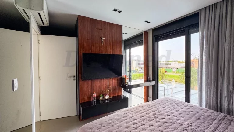 Imagem Casa 3 suítes para venda no bairro Lomba Grande em Novo Hamburgo
