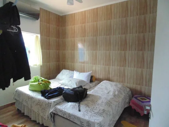 Imagem Casa com 3 dormitórios à venda, 142 m² por R$ 700.000,00 - Maracanã - Praia Grande/SP