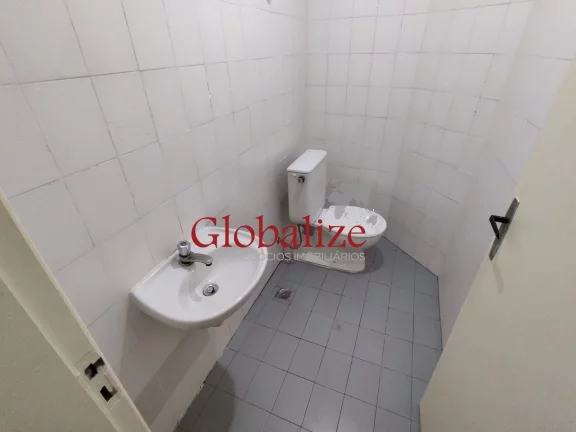 Imagem SALA COMERCIAL PARA LOCAÇÃO NO BAIRRO DO BOQUEIRÃO EM SANTOS (SP) POR R$.3.600,00 O PACOTE.