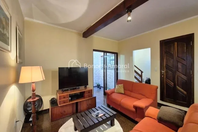 Imagem Localizada na cidade de Campinas, a casa no Parque Santa Bárbara oferece uma excelente oportunidade...