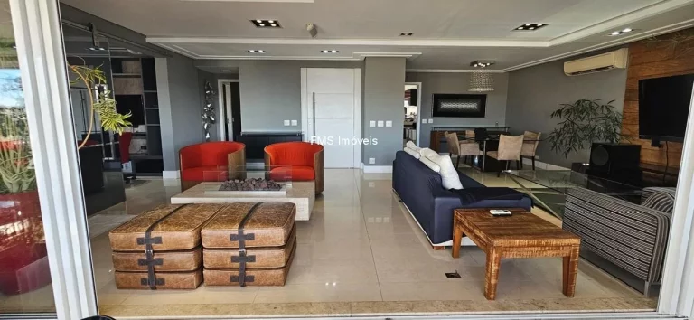 Imagem Apartamento à venda ou locação na Vila Romana com 4 Quartos sendo 3 Suítes, 4 Banheiros, 3 Vagas.