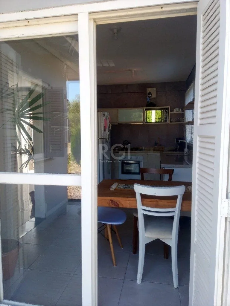 Imagem Casa para Venda - 69.98m², 2 dormitórios, 4 vagas - Jardim Dos Lagos