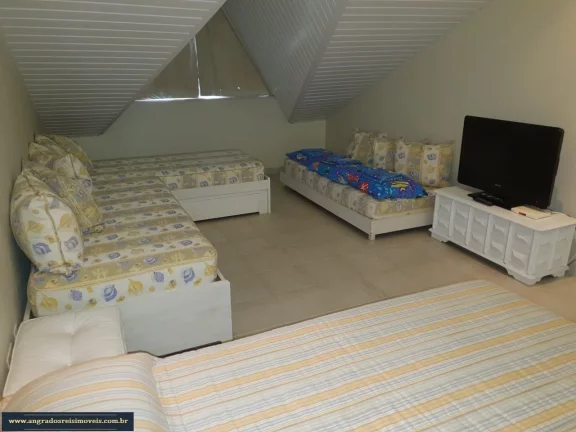 Imagem CASA RESIDENCIAL em ANGRA DOS REIS - RJ, PRAIA DA RIBEIRA (CUNHAMBEBE)