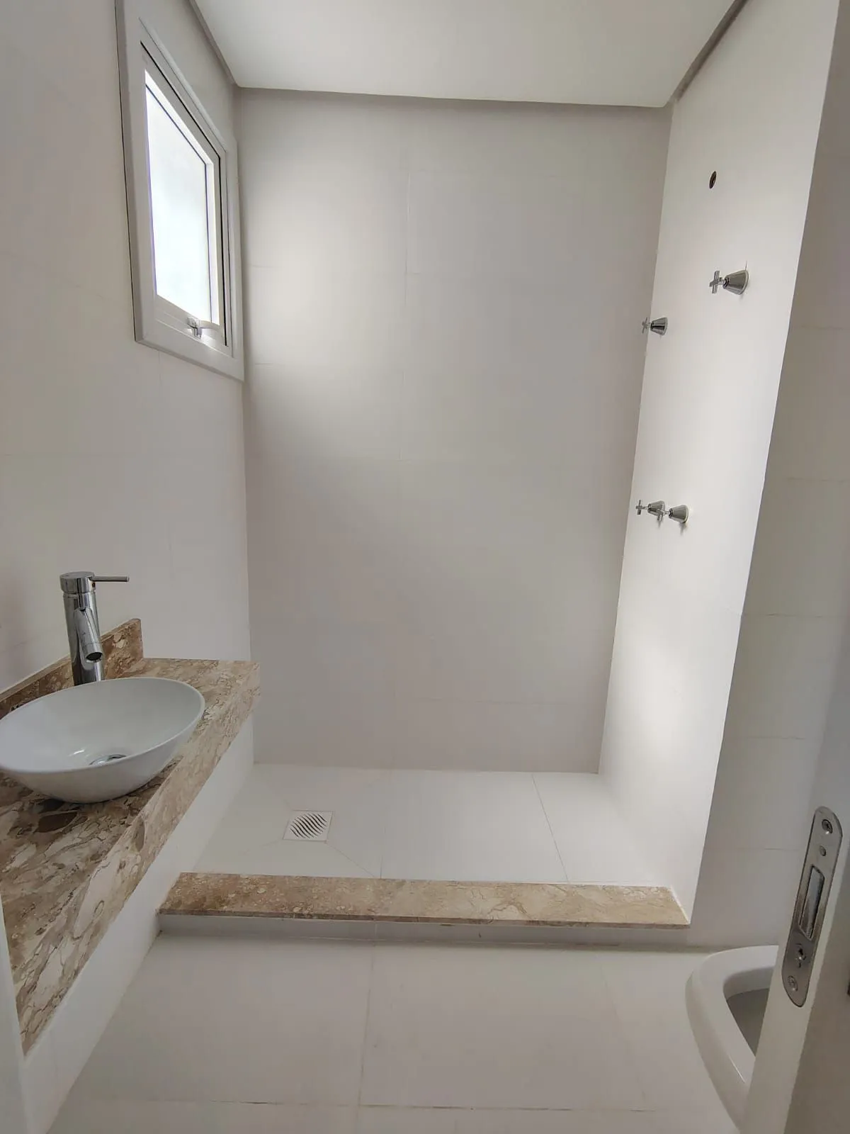 Imagem Apartamento Garden de 2 dormitórios, 1 suíte e 2 vagas de garagem.