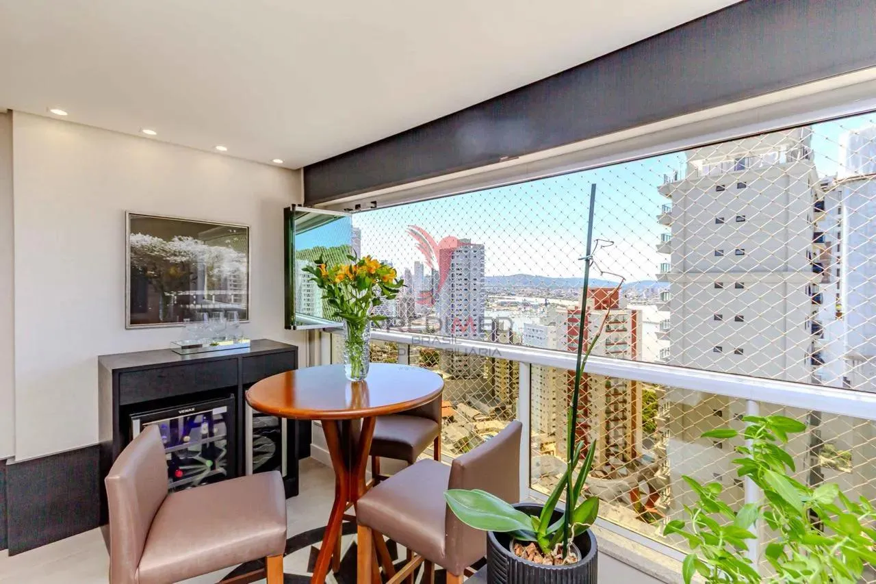 Imagem Seu Novo Estilo de Vida no Bairro Fazenda: Apartamento Home Club de Alto Padrão