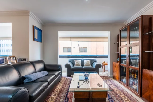 Imagem Apartamento a venda no Brooklin Novo com 3 Quartos, 3 Suítes, 132m²
