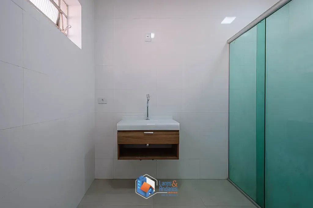 Imagem Sobrado para venda em Água Branca com 3 quartos, sendo 1 suíte, 126m²