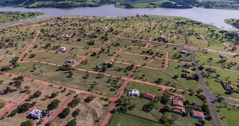 Foto do imóvel Terreno em Condomínio à Venda, 250 m² em Ponta dos Cambarás - Avaré