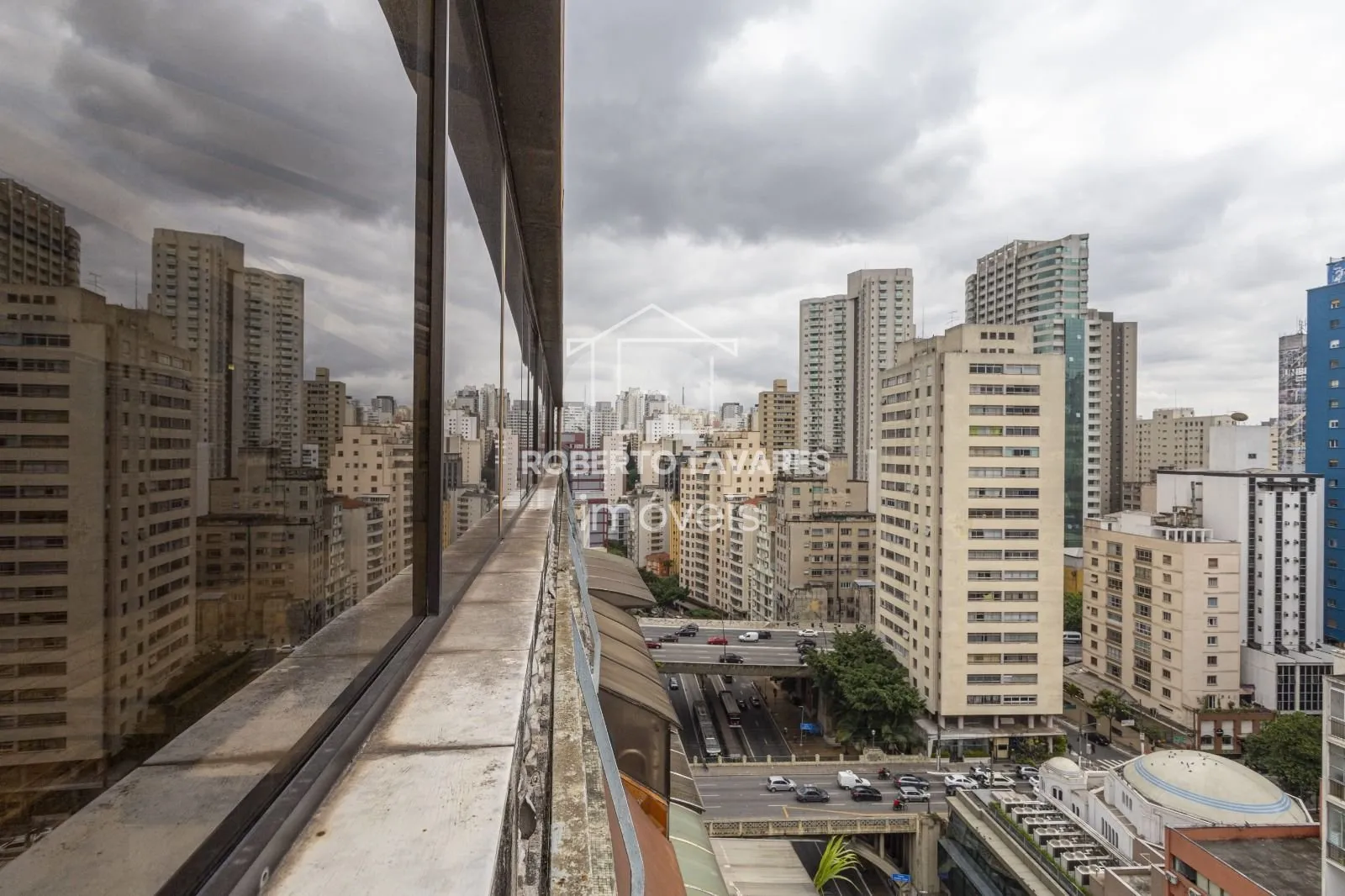 Imagem Cobertura de 4 quartos, 330m² no bairro Bela Vista, em São Paulo