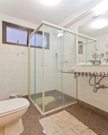 Imagem Apartamento bem conservado e repleto de armários, living para 02 ambientes, terraço, 03 dormitóri...